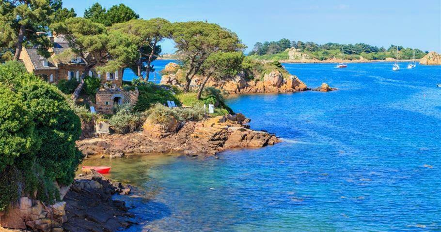 Camping Maeva Respire Le Village Perrosien Exterior foto