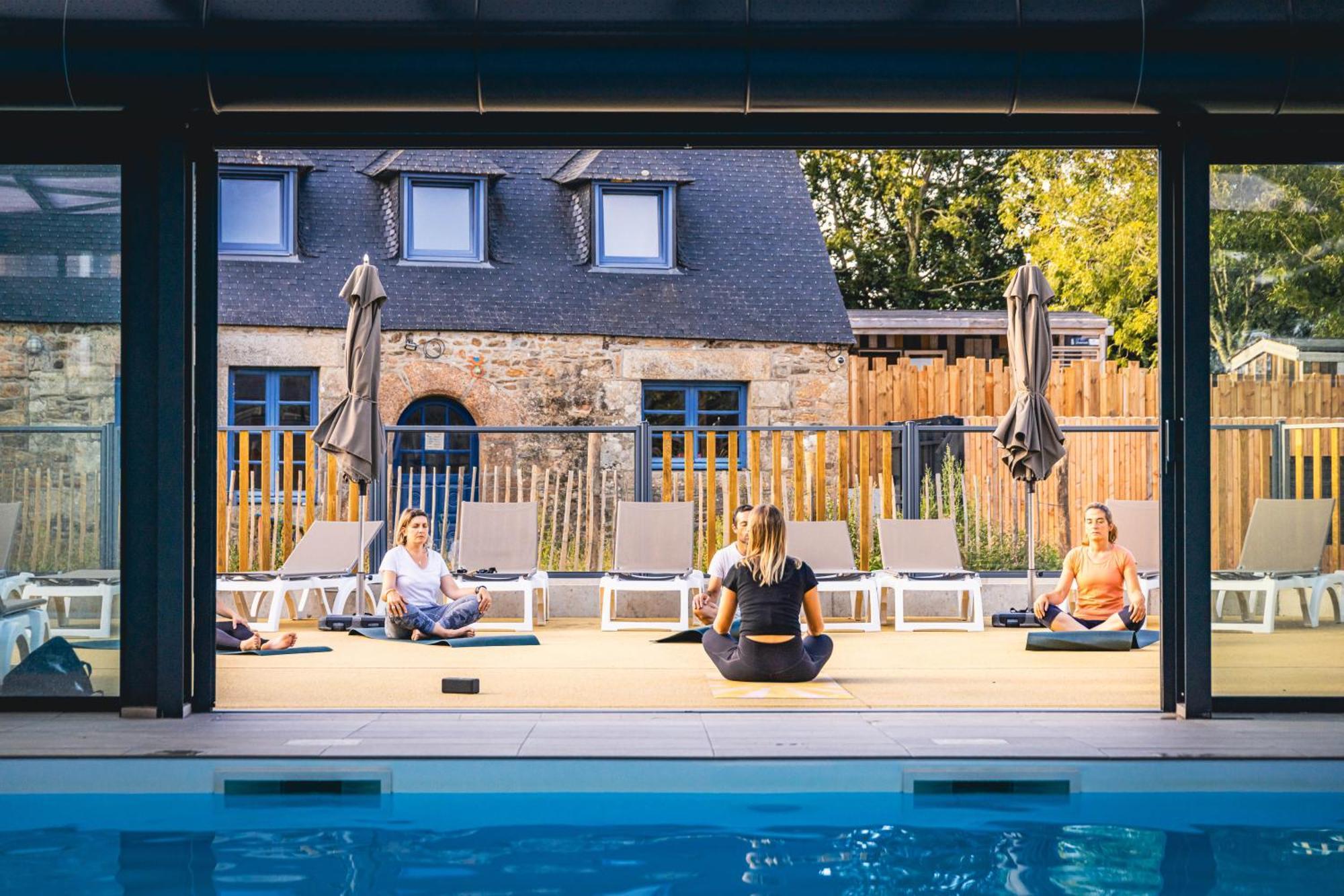 Camping Maeva Respire Le Village Perrosien Exterior foto