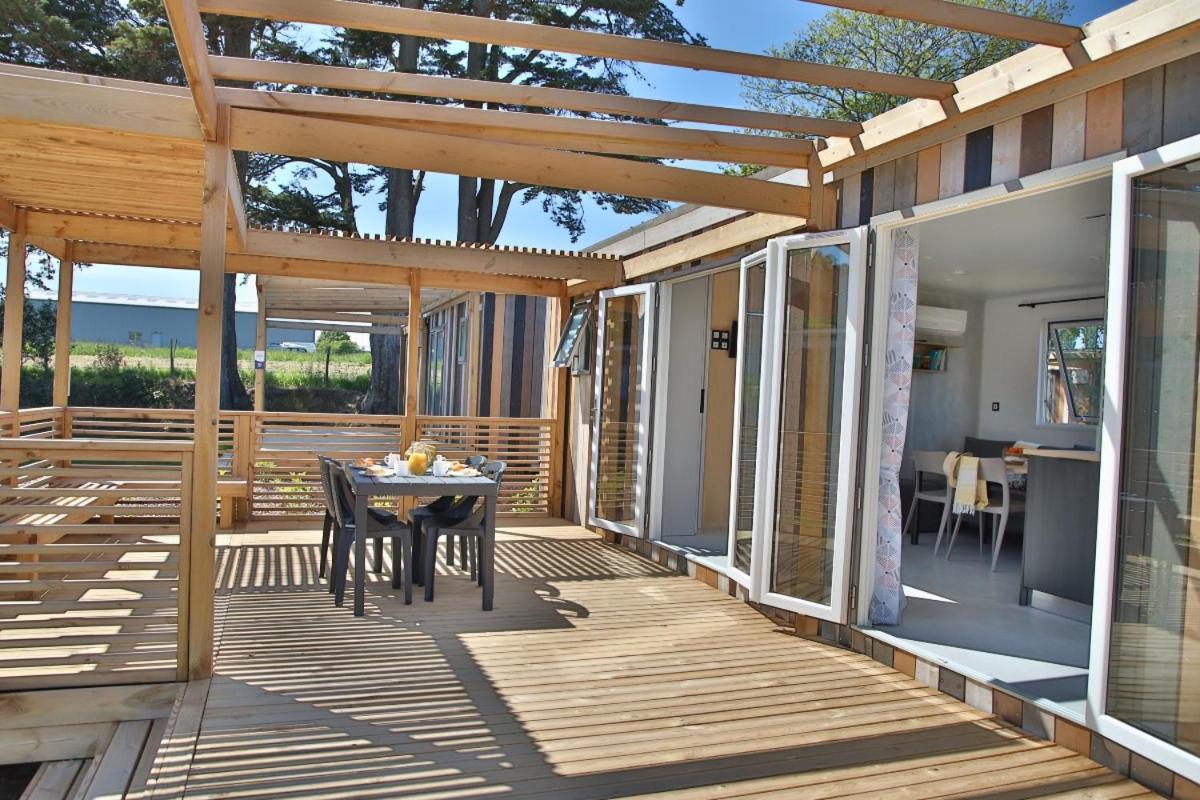 Camping Maeva Respire Le Village Perrosien Exterior foto